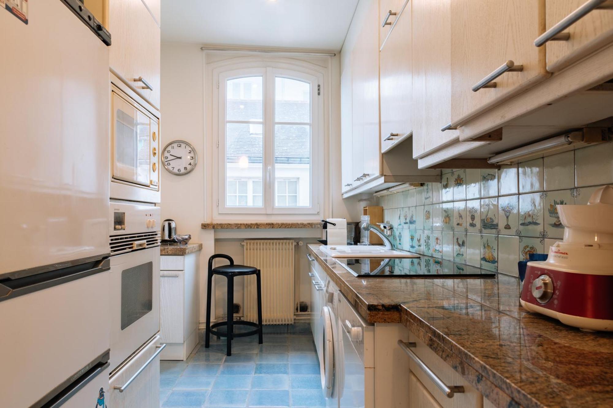 Appartement Stylishly Decorated 2bd Montmatre! *